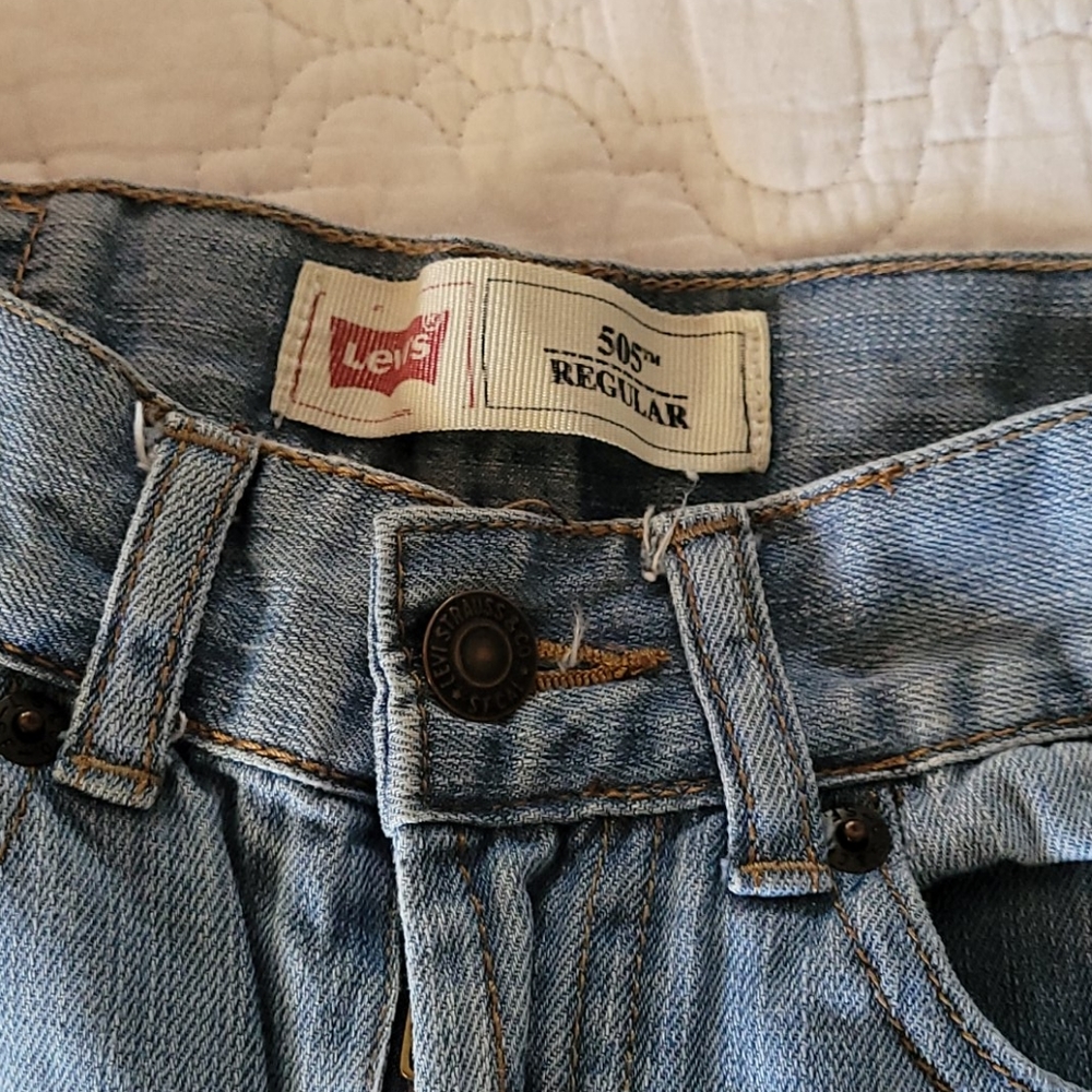Boys Levi's jeans